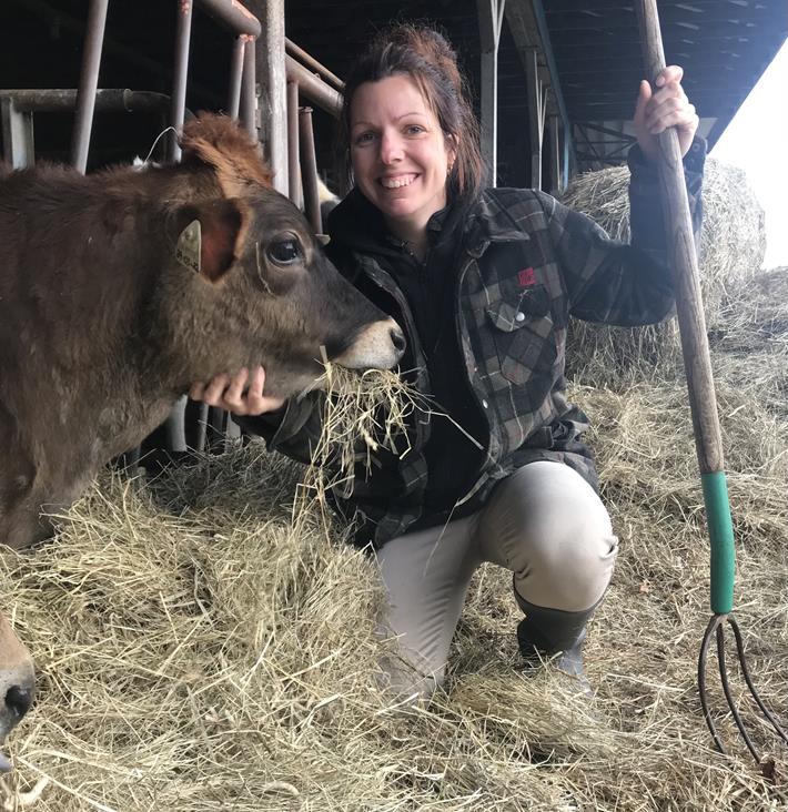 Profil relève Emmanuelle Champagne | Ferme L’Odyssée Holstein