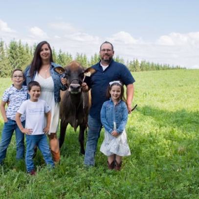 Profil relève Simon Lapointe | Ferme laitière Sima inc.